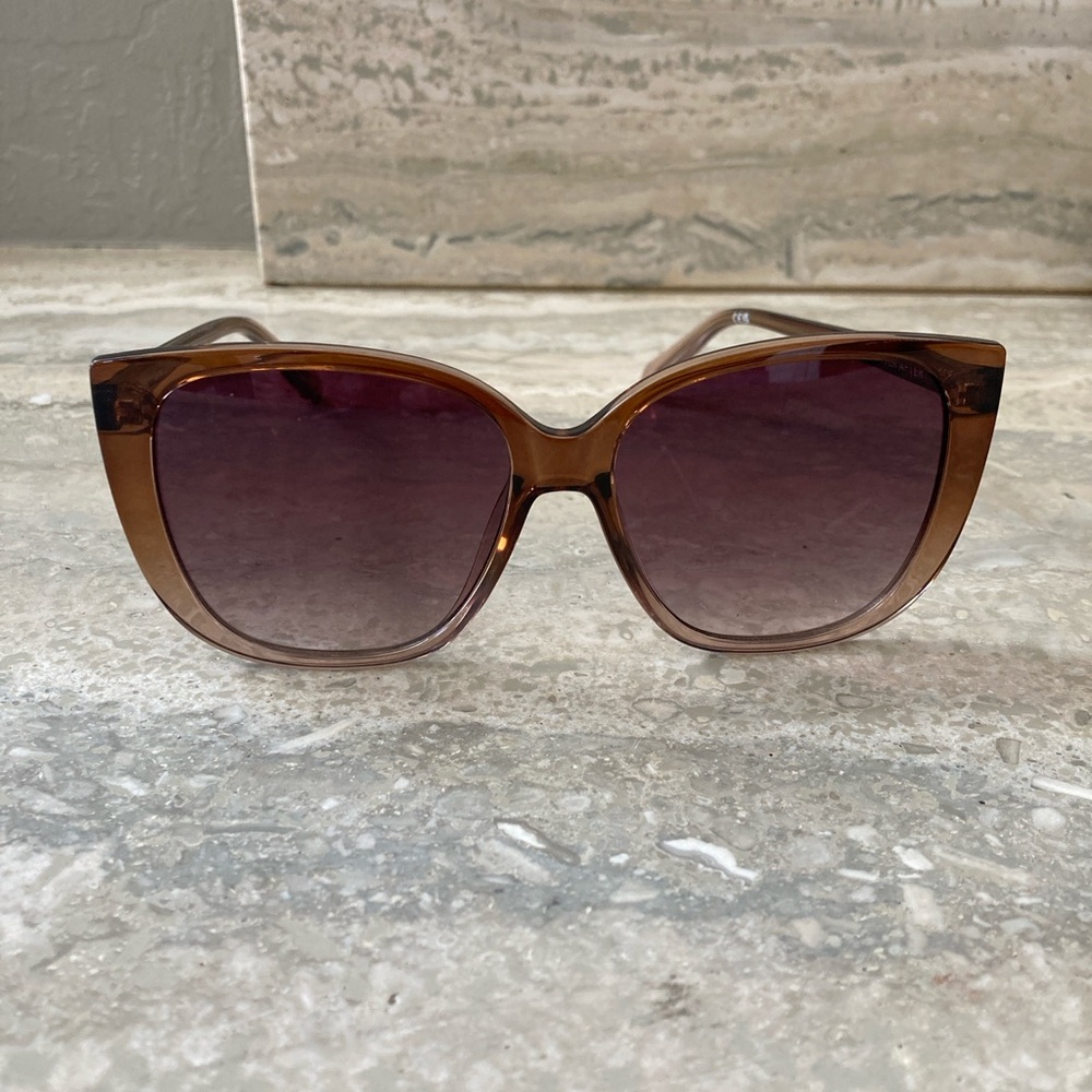 Quay Everafter brown Gradient Lens Women's Oversized Sunglasses
